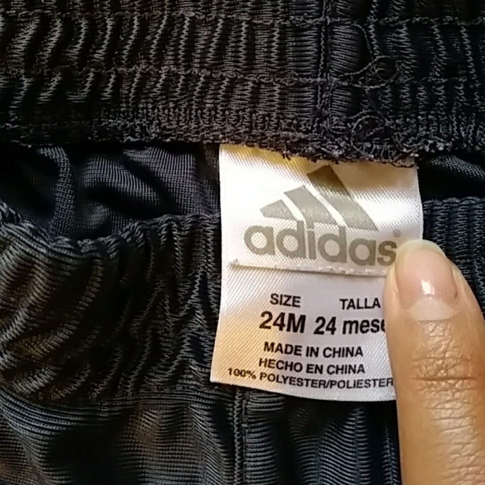 Adidas shorts - Picture 3 of 3